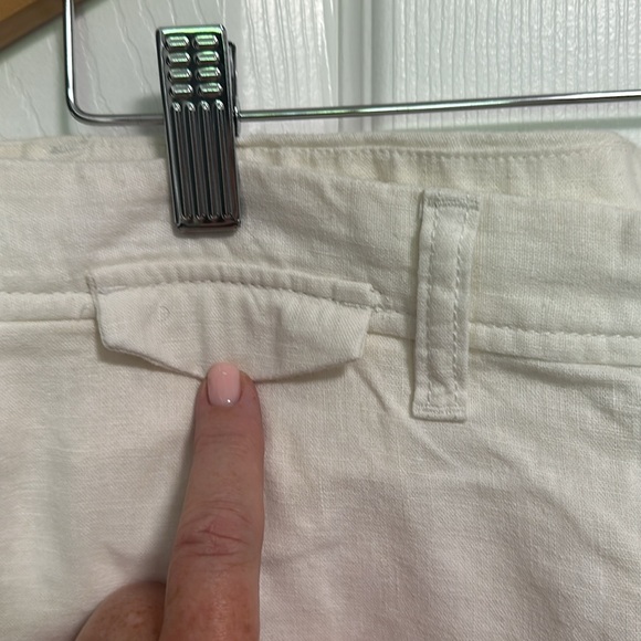 EUC Banana Republic ladies unlined linen pants - Picture 3 of 6